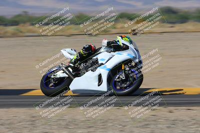 media/Oct-17-2024-Racers Edge (Thu) [[f51934c085]]/B Group/Session 4 (Turn 16)/